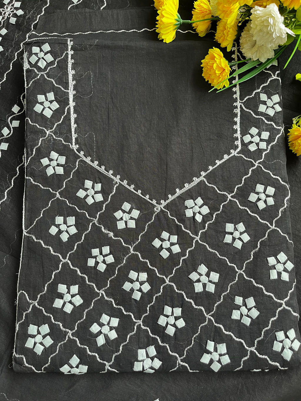 Black & White Check Design Suit (Patchkari Edition)