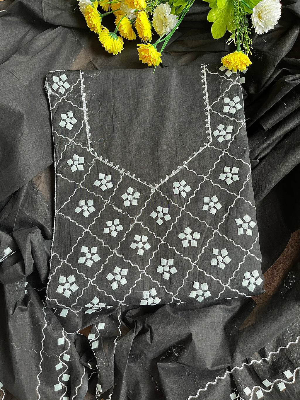 Black & White Check Design Suit (Patchkari Edition)