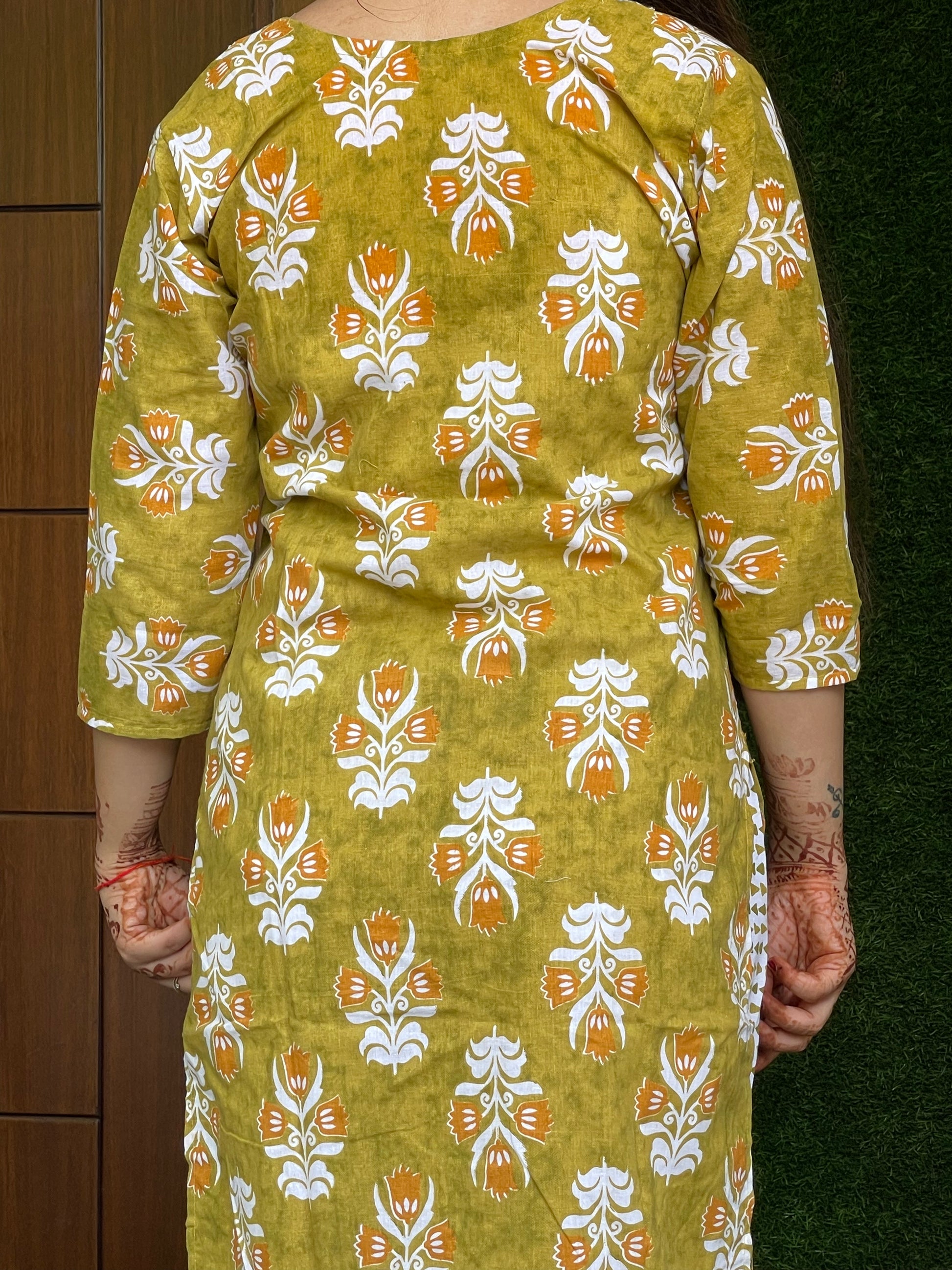 Cotton Casual Suit With Straight Pant And Dupatta