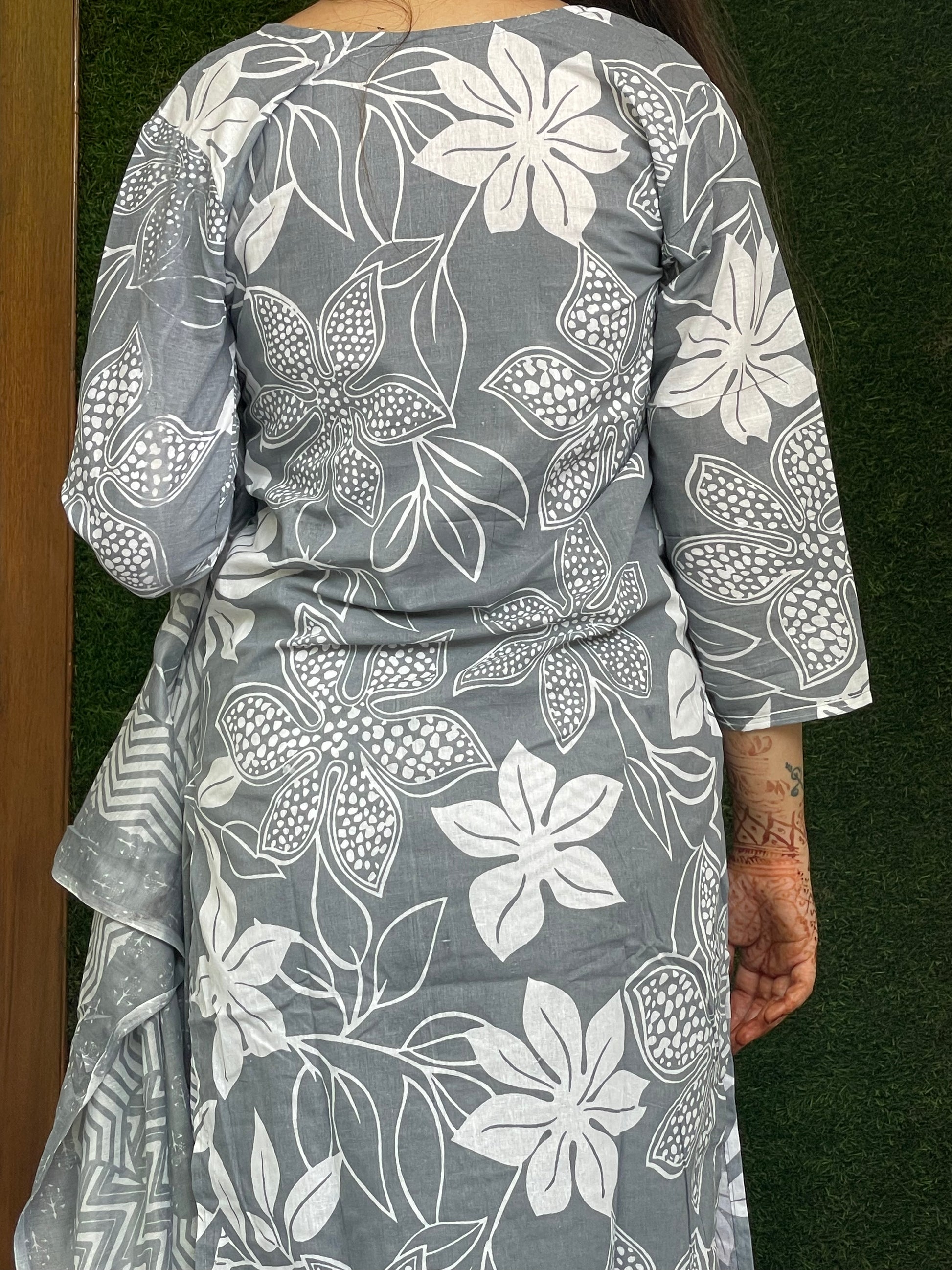 Casual wear Cotton Suit With Straight Pant And Dupatta