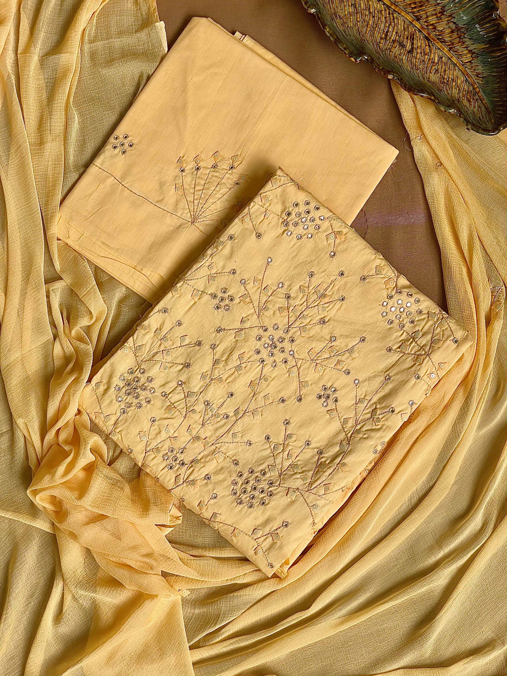 Cream Suit with patch branches (Patchkari Edition)